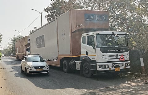 मोशी प्राधिकरणात अनधिकृत पार्किंगची समस्या