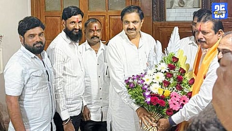 Jayant Patil Reacts to Karad Outcome During Felicitation Ceremony