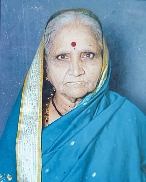 ढेबेवाडी निधनवार्ता सुलोचना यादव निधन