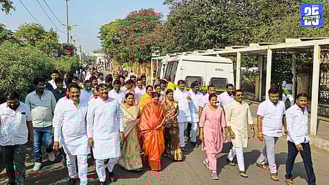 Political U-Turn in Maharashtra: Shiv Sena District Chief Joins BJP