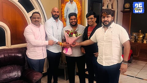 Political developments intensify in Ambernath as Shiv Sena explores possibility of inducting Congress corporators.