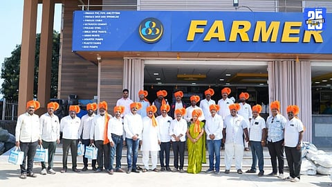 Journalists Felicitated at Farmer Mall on Journalist Day