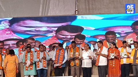 Fadnavis Vows to Protect Homes of the Poor in Vasai-Virar