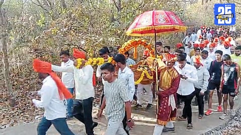 Grand Palkhi of Shahu Maharaj Enthralls Crowd on Swabhiman Day