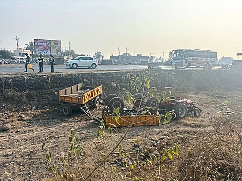 तासवडेत महामार्ग रुंदीकरणातील हलगर्जीपणाचा बळी- तरुण ट्रॅक्टर चालकाचा दुर्दैवी मृत्यू