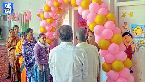 A women-managed pink polling station in Ichalkaranji draws attention during the municipal elections.