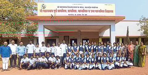 शासकीय चित्रकला परीक्षेत पळसनाथ विद्यालयाचे यश