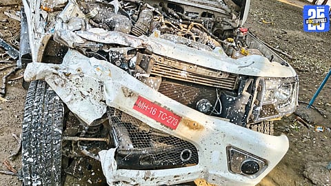 One Dies, One Injured After Container Collision in Chas Ghat