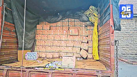 kolhapur police major liquor bust