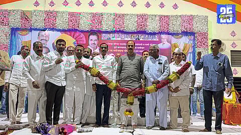 MLA Manoj Ghorpade addressing party workers during the BJP–Rayat organisation dialogue meet in Masur.