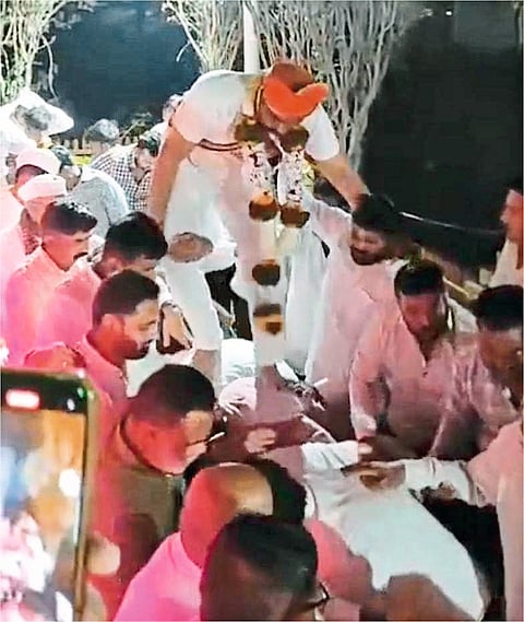 श्री धर्मनाथ महाराज यांचा ‘ओलांडा’ उत्साहात