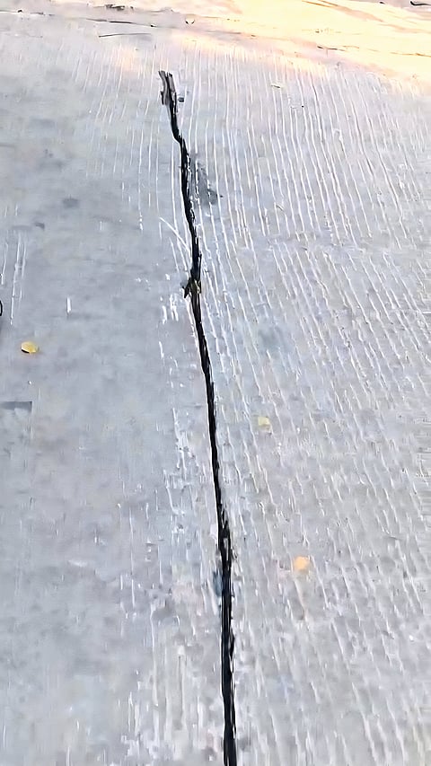 उल्हासनगरात विकासाला तडे