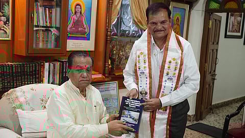 एमआयटी वर्ल्ड पीस युनिव्हर्सिटीच्या डॉ. उमेश कुमार बी. दुबे यांचे प्रोजेक्ट मॅनेजमेंटवरील आंतरराष्ट्रीय पुस्तक प्रकाशित.