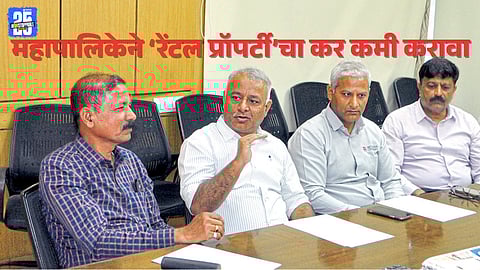 CREDAI Kolhapur officials interacting with Sakal representatives during Sakal-Samvad on real estate and city development issues.