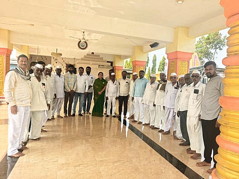 सुजाता पवार यांनी मांडला
विकासकामांचा लेखाजोखा