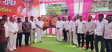 हिंदू ह्दसंमाट बाळासाहेब ठाकरे यांच्या जयंतीनिमित्त रक्तदान शिबीर