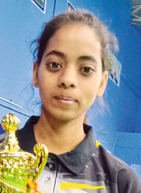 नेहा जाधवची महाराष्ट्र संघात निवड