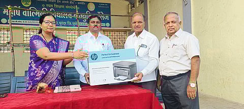 महर्षी वाल्मिकी विद्यालयास प्रिंटर भेट