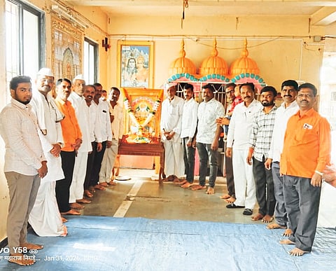 न्हावरेमध्ये विश्वकर्मा जयंतीनिमित्त अभिवादन