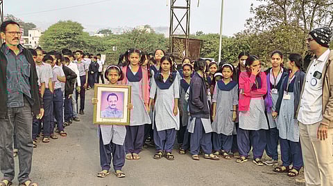 पटेल हायस्कूलकडून
अजितदादा एकता दौड