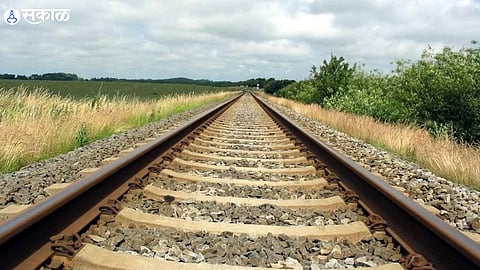 Railway tracks symbolising unfulfilled demand for Karad–Chiplun line as a new project gets central approval.