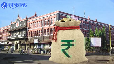 Kolhapur Municipal Corporation amid rising tension over optional fund allocation.