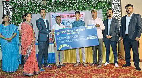 नागठाणे सत्कार