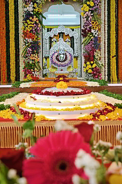 तळेगावात श्री गजानन महाराजांचा जयघोष