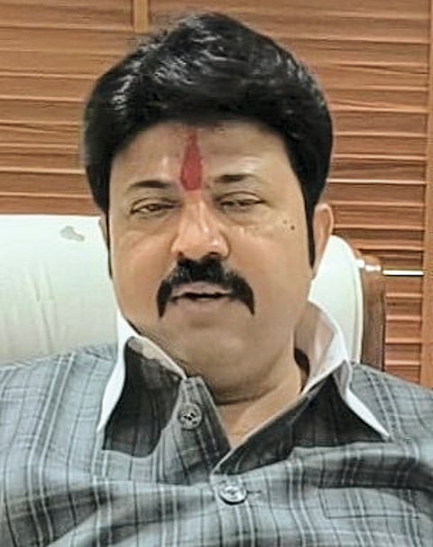 भाजपाचे जाधव यांचा विजय फार कौतुकास्पद नाही,परंतु राष्ट्रवादीचे उमेश पाटलांचा निसटता पराभव भविष्यात जाचक