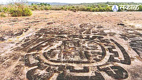 Ancient Mankala Game Found In Raigad