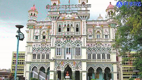 Family Presence for Reel Making Sparks Row in Solapur Municipal Corporation