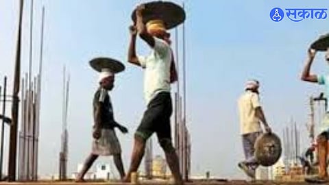 Crores Siphoned Off in Beed Through Fake Construction Worker Records