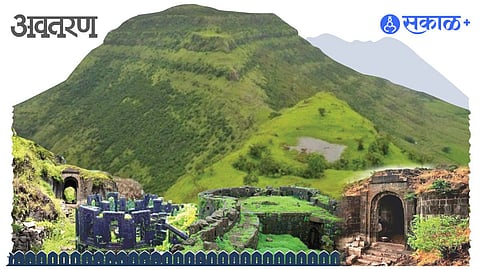 Chandan Vandan Fort history