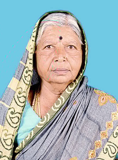 विंग ़ निधन वार्ता उद्यासाठी आवश्यक जाहिरात आहे.