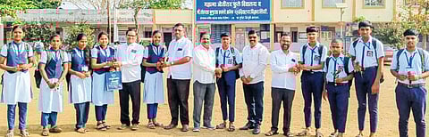 शिवरी येथे दहावीची परीक्षा सुरळीत पुणे सुरू