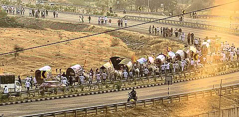 पाटण, श्रीजानईदेवी भेटीला जेजुरी मार्तंड पदयात्रा पालखी सोहळा मार्गस्थ