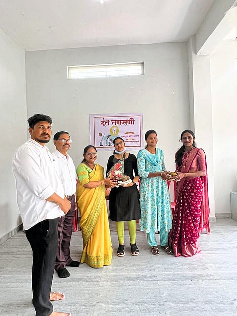 छत्रपती शिवाजी महाराजांची जयंती गुणवरे येथे विविध सामाजिक उपक्रमाने साजरी