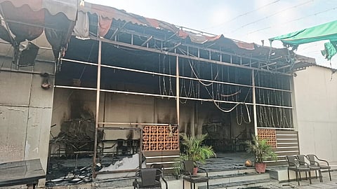 पंढरपुरातील तथास्तु हाॅटेला आग; आगीत लाखो रुपयांचे नुकसान