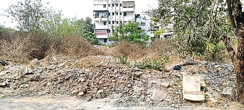 मेट्रोच्या डब्यांची संख्या वाढवा