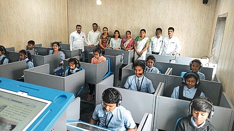 अवसरी खुर्द शाळेत
सुसज्ज संगणक कक्ष