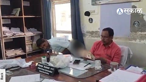 Leave Denied After Piles Surgery? Loco Pilot Shows Wound to Railway Officials, Video Sparks Outrage