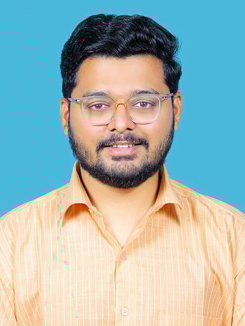 वालचंदनगरच्या फळविक्रेत्याचा मुलगा झाला सी.ए