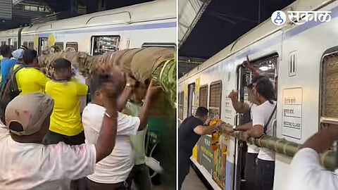 RPF files case on tying tree to mumbai local