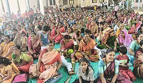 संपर्क मळवली केंद्रात
महिला दिनाचे शिबिर