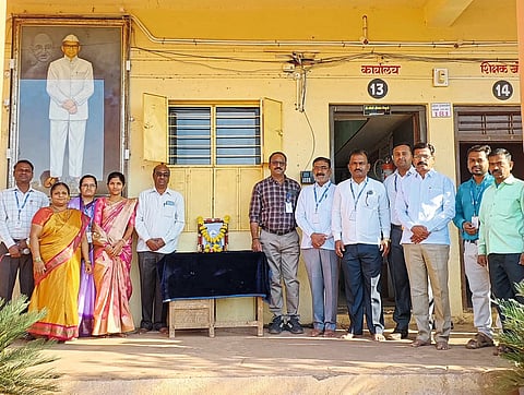 कोळा विद्यामंदिर परिवारामध्ये राष्ट्रीय विज्ञान दिन उत्साहात साजरा