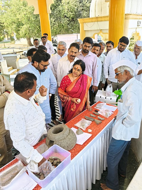 बोरीतील वस्तुसंग्रहालयासाठी
प्रयत्न करणार : मेधा कुलकर्णी