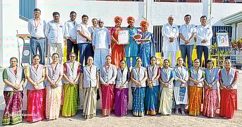 ओतूरच्या विद्यालयात नारीशक्तिचा सन्मान