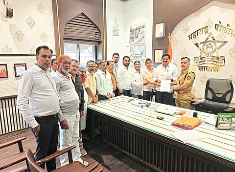 महाबळेश्वर बंदनंतर आंदोलन तीव्र; रखडलेल्या रस्त्यांवर रास्ता रोकोचा इशारा; महाबळेश्वर बंदनंतर शिष्टमंडळाची प्रशासनाशी भेट
