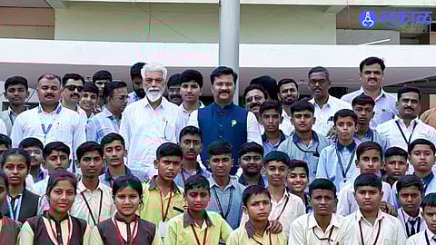 MLA Abhijit Patil’s Initiative Gives Students Firsthand Experience of Legislature