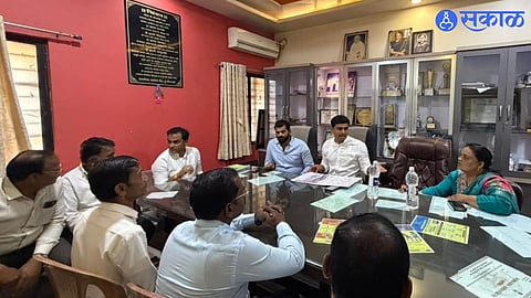Health Services Under Scanner as Yuvraj Kakade Visits Kunjirwadi Health Centre